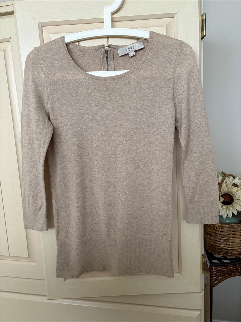 Like new Taupe Women's Zip-Neck Sweater 3/4 sleeves